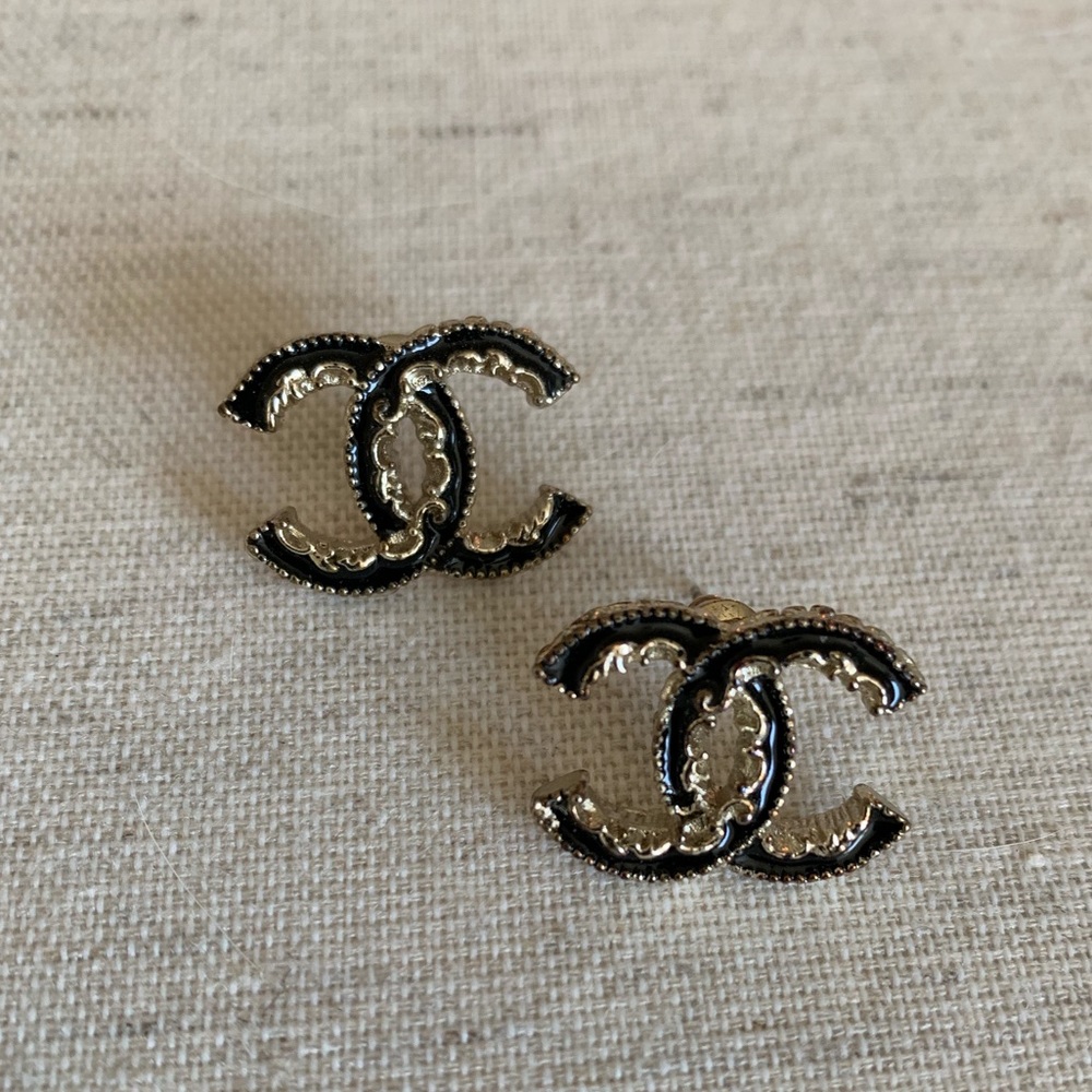 Authentic Chanel black earring